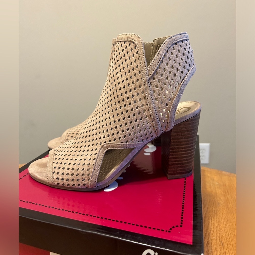 Sam Edelman Peep toe booties